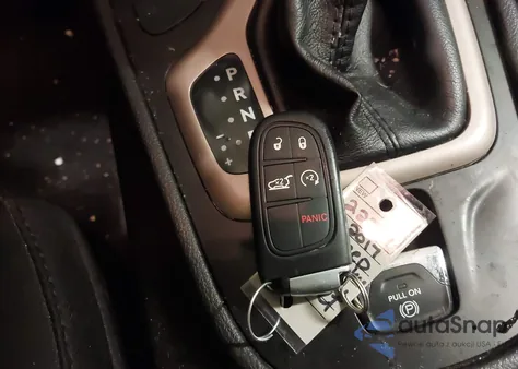 2017 Jeep Cherokee 75Th Anniversary Edition 4X4 from USA, damaged, VIN 1C4PJMCB0HW556365